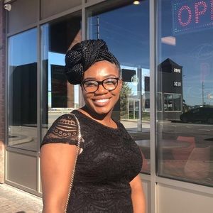 Meet your Posher, Jael